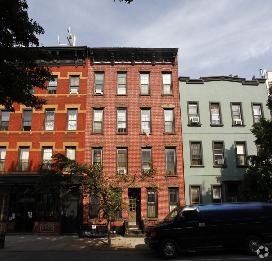 Building Photo - 144-146 Wythe Ave