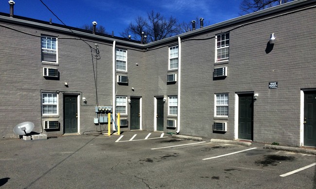 401 East Brookland Park Boulevard - 401 E Brookland Park Blvd