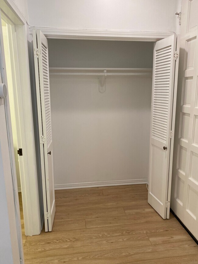 COAT CLOSET - 1108 18th St