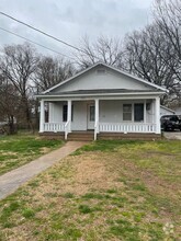 Building Photo - 1025 W Mt Vernon St