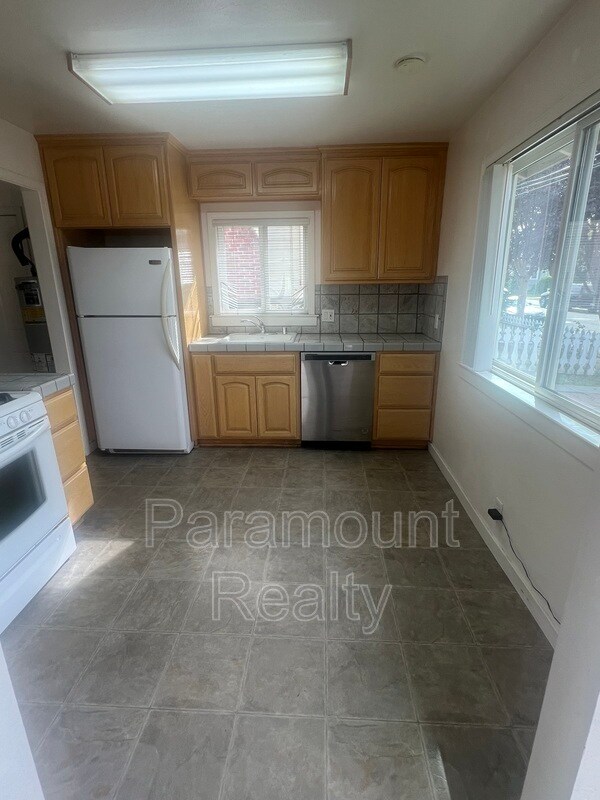 Foto del edificio - 188 N 14th St