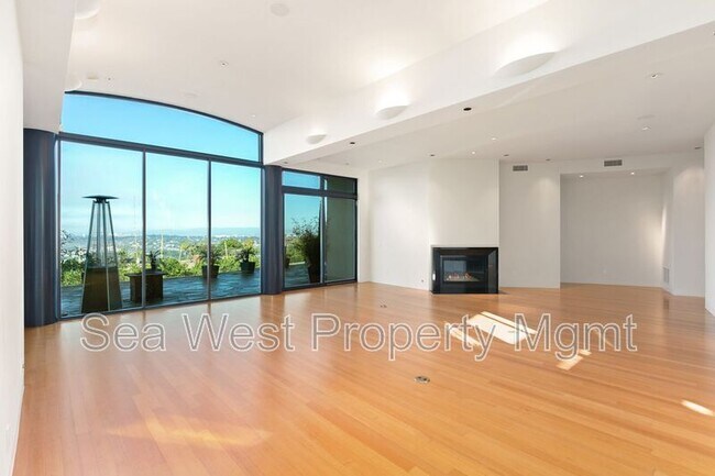 Foto del edificio - 2328 Rue De Anne