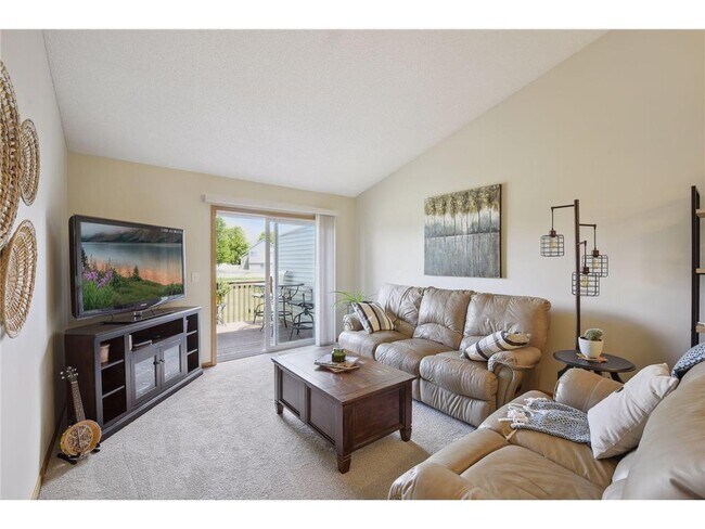 Foto del edificio - 1660 Lakeridge Way