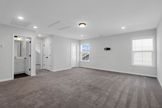 Foto del edificio - Pristine and Calm Home in Moncks Corner