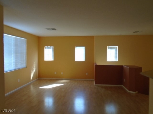 Foto del edificio - 3913 Sweet Pine St