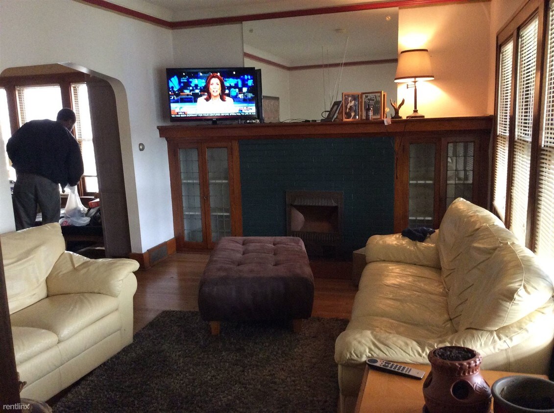 Building Photo - 1334 Maryland St