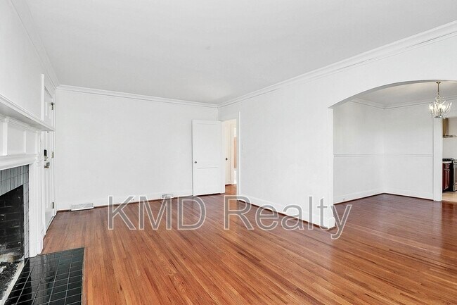 Foto del edificio - 1400 Matheson Ave