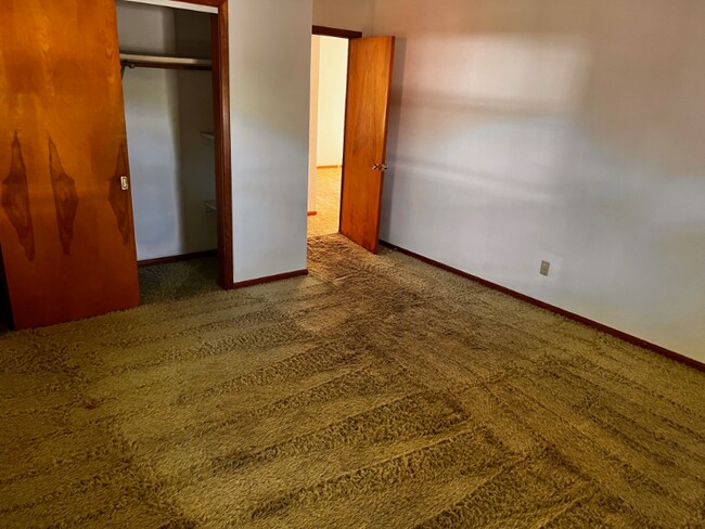 Foto del edificio - 12 N Polk St