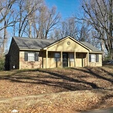 Building Photo - 2662 Orman Ave