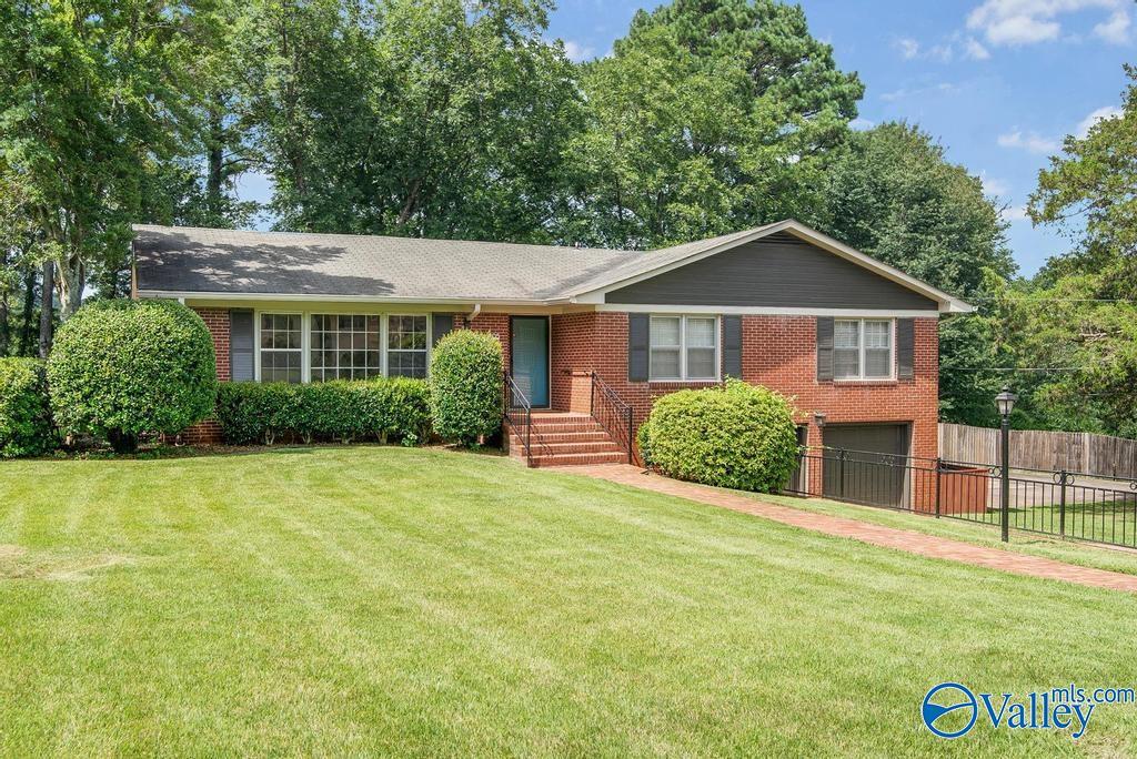 Foto principal - 405 Meadow View Rd SE