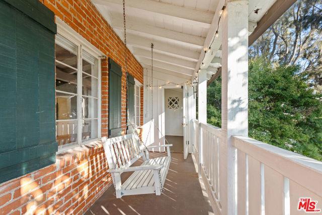 Foto del edificio - 8467 4th St