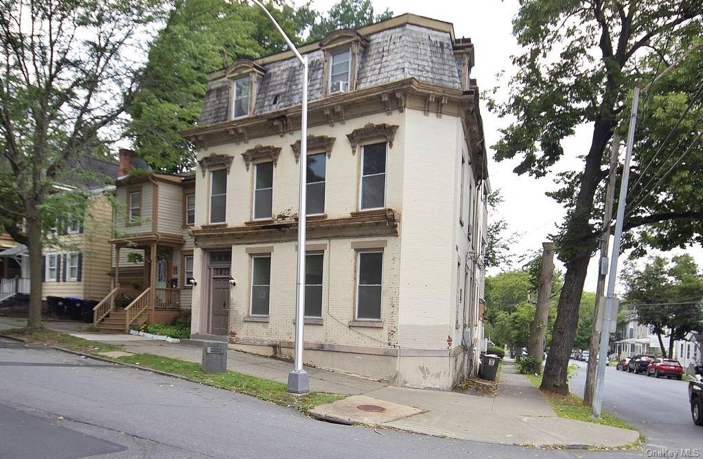 Primary Photo - 88 Academy St
