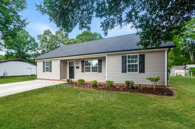 Building Photo - 1504 Oakshade Ave