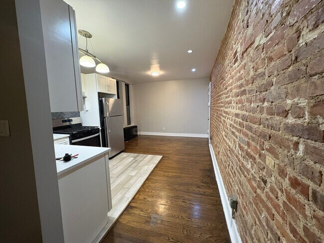 Foto del edificio - 480 Concord Ave