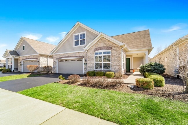 Building Photo - 16519 S Fox Run Cir
