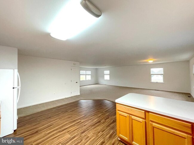 Building Photo - 44994 Serenity Farm Ln