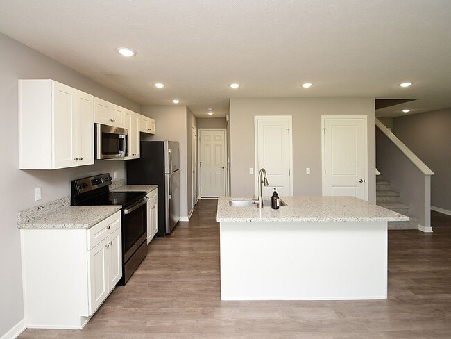 Building Photo - Charming 3-Bedroom Home in Quiet Omaha Nei...