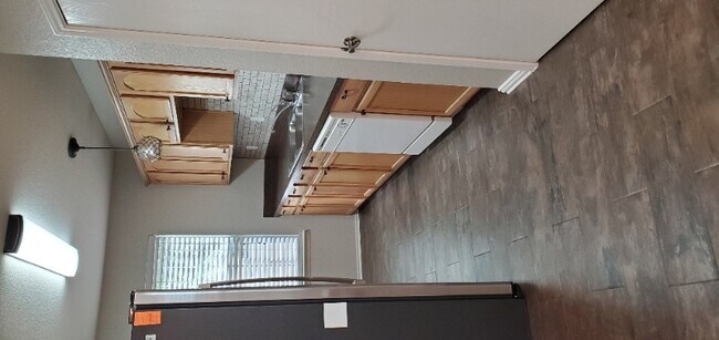 Foto del edificio - 1437 Pine Ln