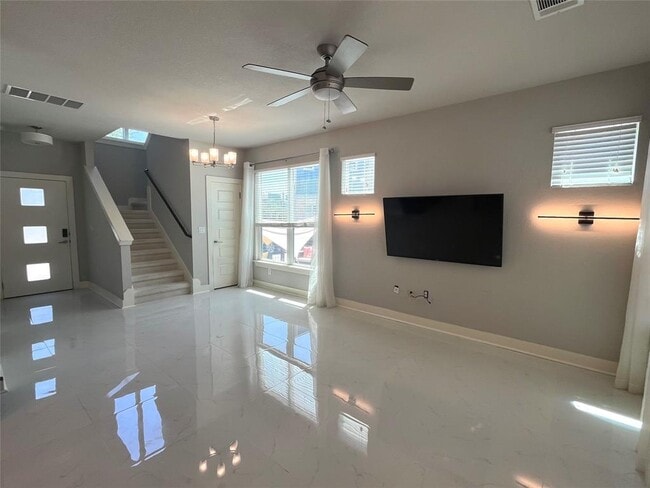 Building Photo - 2013 Tramson Dr
