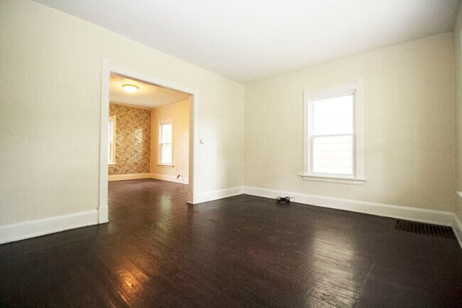 Foto del edificio - 830 Homer Ave