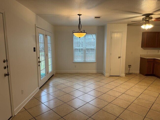 Foto del edificio - 13718 Merseyside Dr