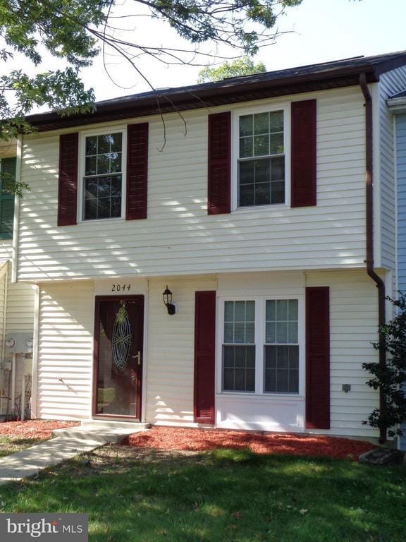 Building Photo - 2044 Tanglewood Dr