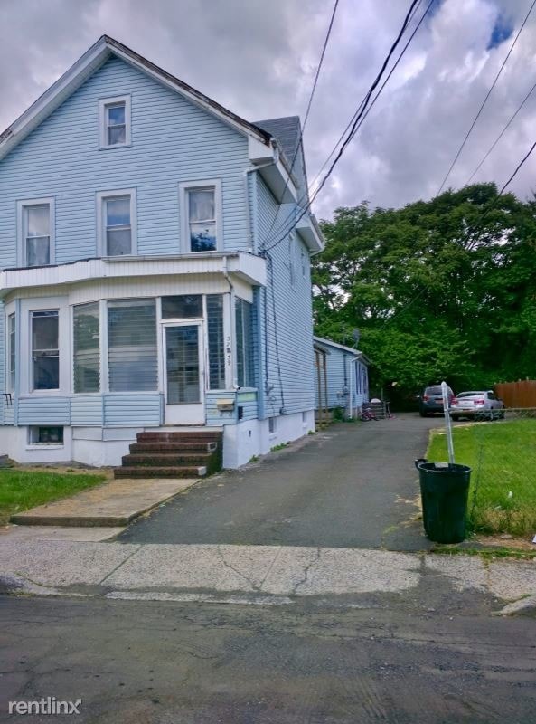 Building Photo - 5 br, 2 bath House - 37 Benson St