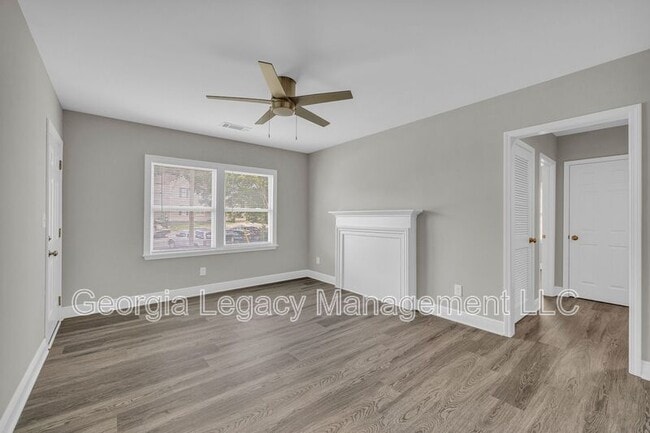 Foto del edificio - 36 Andrews Ct