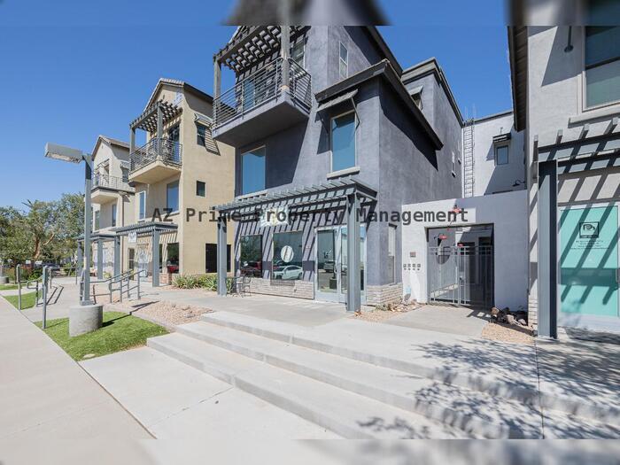 Foto principal - 300 N Gila Springs Blvd