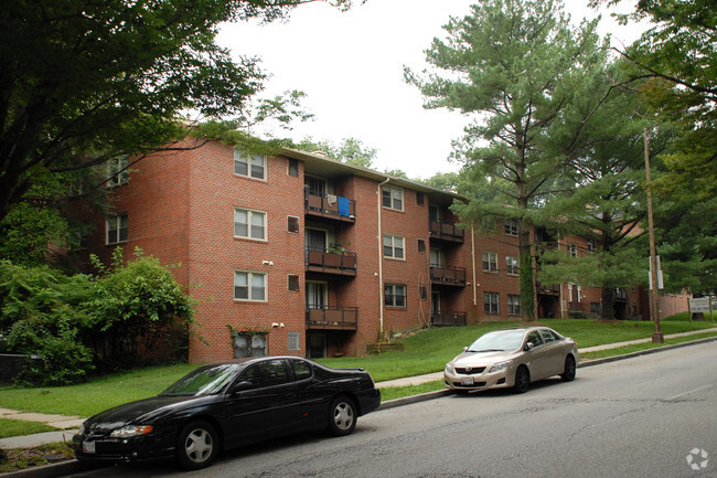 Building Photo - Walbrook Apartments