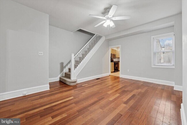 Foto del edificio - 158 Green Ln