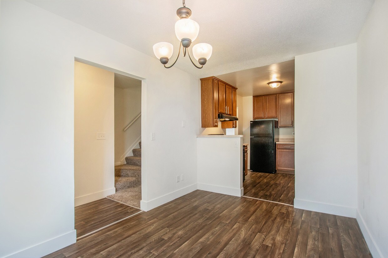 Windridge Apartments 3734 Camelot Dr SE Grand Rapids, MI