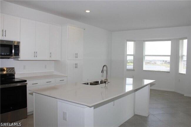 Foto del edificio - 5479 Double Eagle Cir