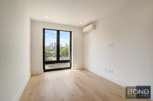 Foto del edificio - 1 bedroom in Long Island City NY 11102