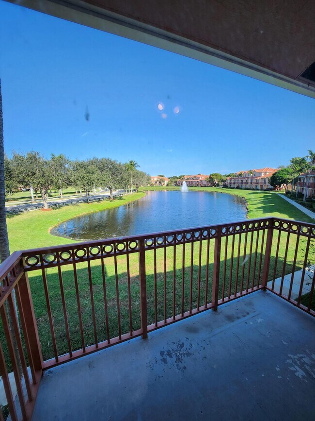 Building Photo - 2038  Alta Meadows Lane 1508 Delray Beach ...