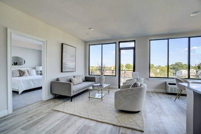 Interior Photo - The Modern