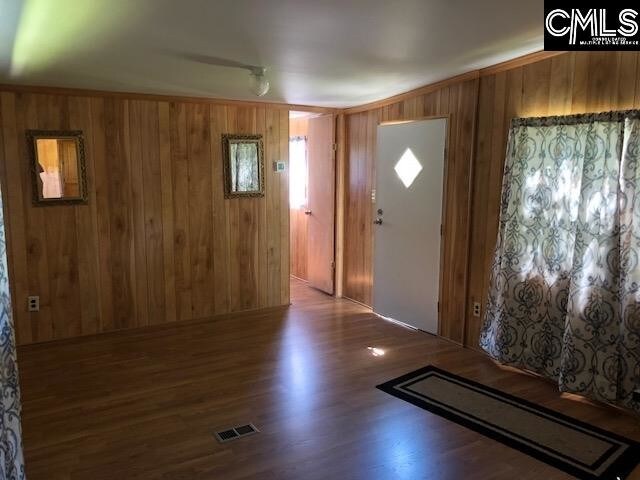 Building Photo - 205 Blueberry Dr