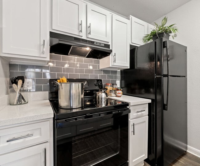 Foto del edificio - Mustang on the Trail