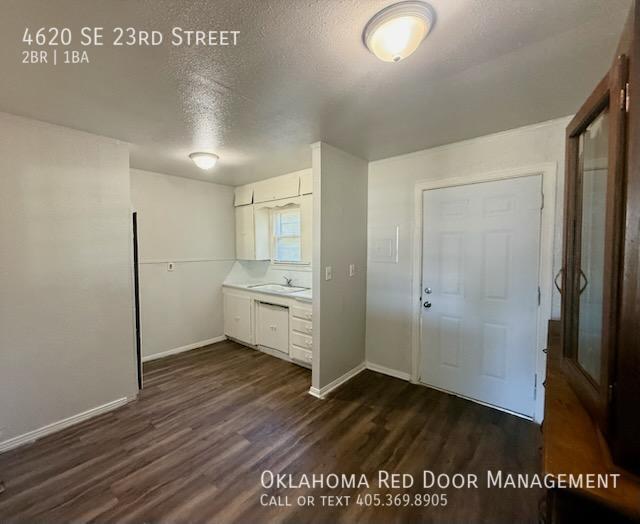 Foto del edificio - 4620 SE 23rd St