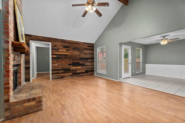 Foto del edificio - 6 S Pineplank Ct