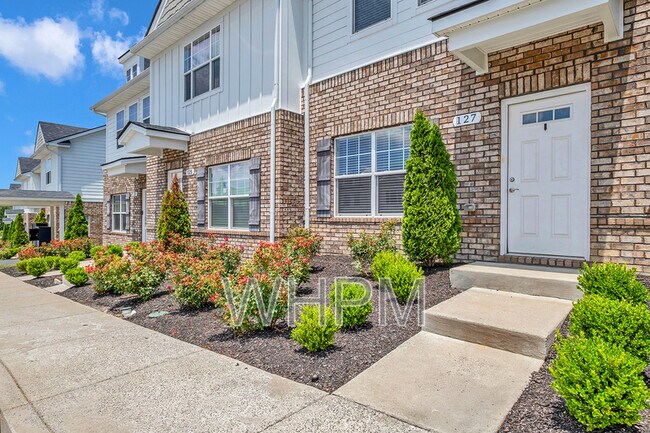 Foto del edificio - 127 Dry Creek Commons Dr