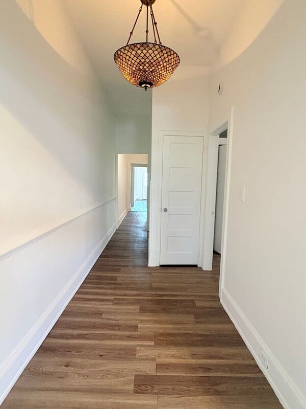 Foto del edificio - 3037 N Calvert St