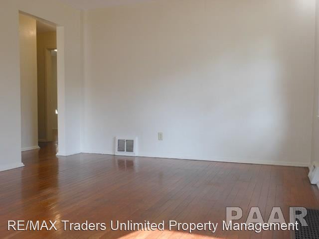 Building Photo - 2 br, 1 bath House - 2716 Humboldt Ave.