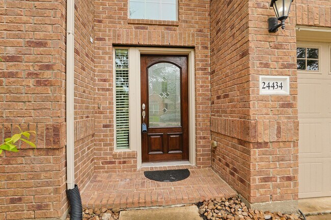 Foto del edificio - 24434 Ranchwood Springs Ln