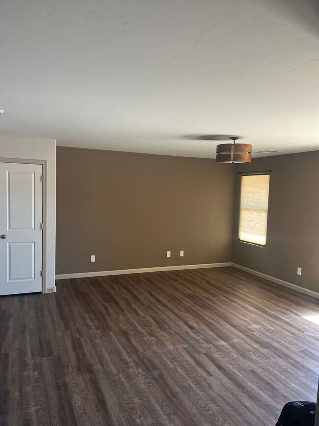 Foto del edificio - Beautiful Home In Benson, Perfectly Located for commute to Tucson or Sierra Vista