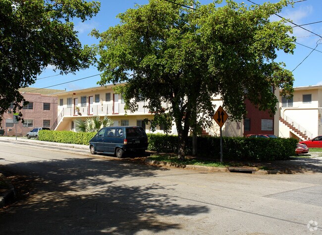 Building Photo - Havana River Apartments