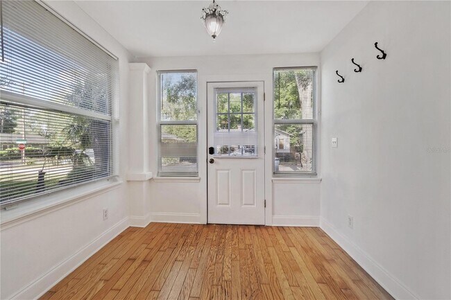 Foto del edificio - 6703 N Elizabeth St