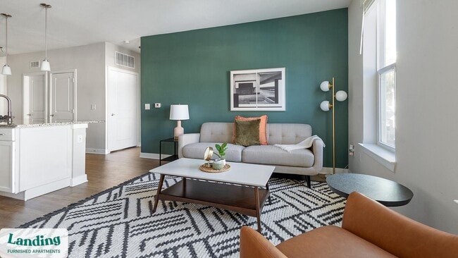 Building Photo - 215 Hunters Lk Wy