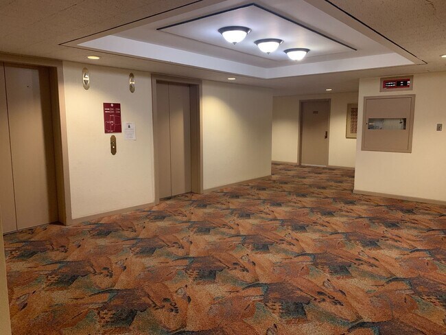 Foto del edificio - AMAZING STUDIO APARTMENT Near Medical Cent...
