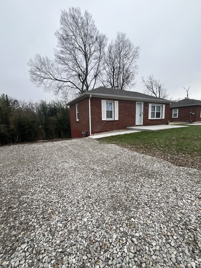 Photo - 114 Moffett Ave House